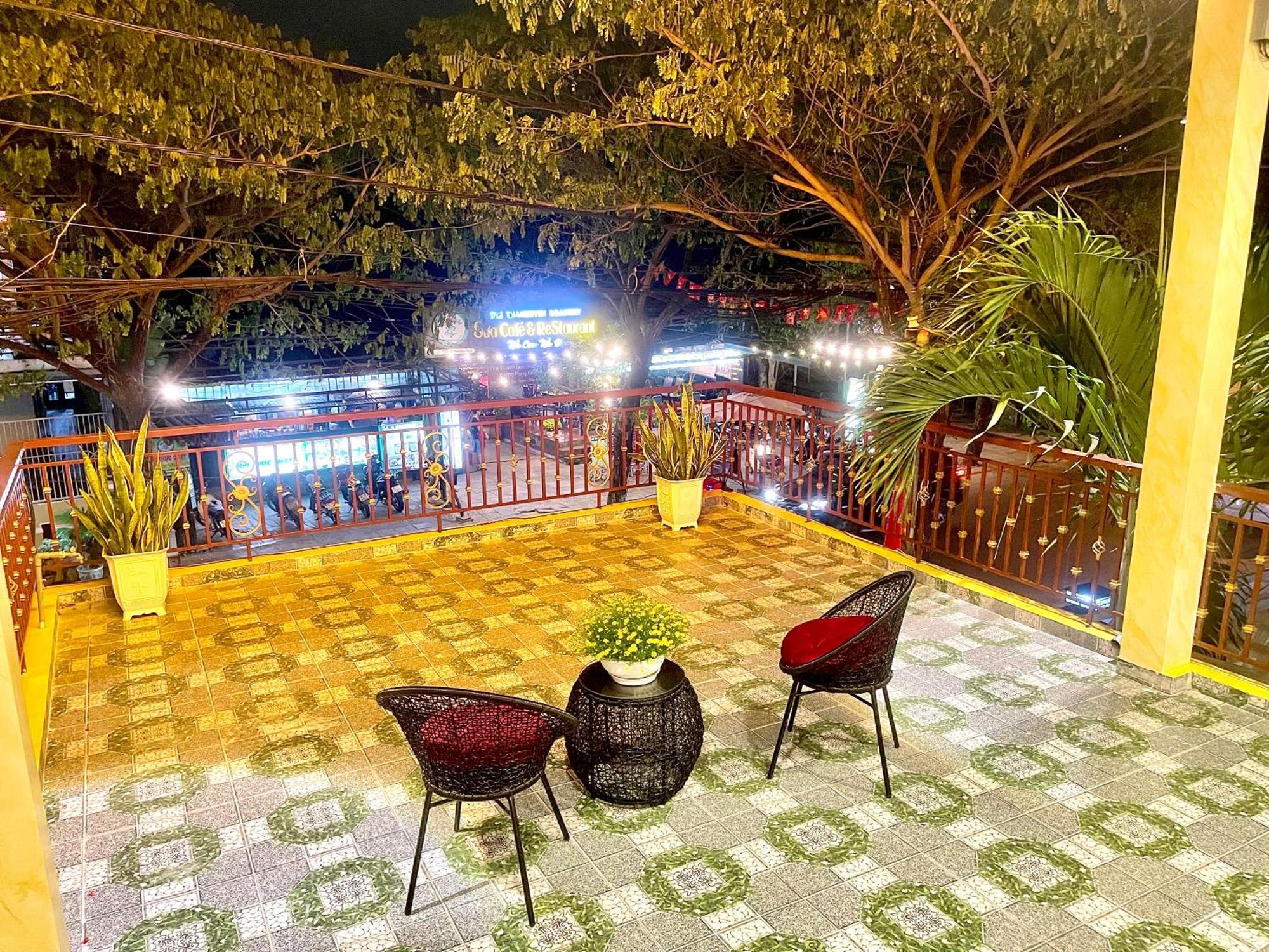 King Kong Homestay Hoi An Exteriör bild